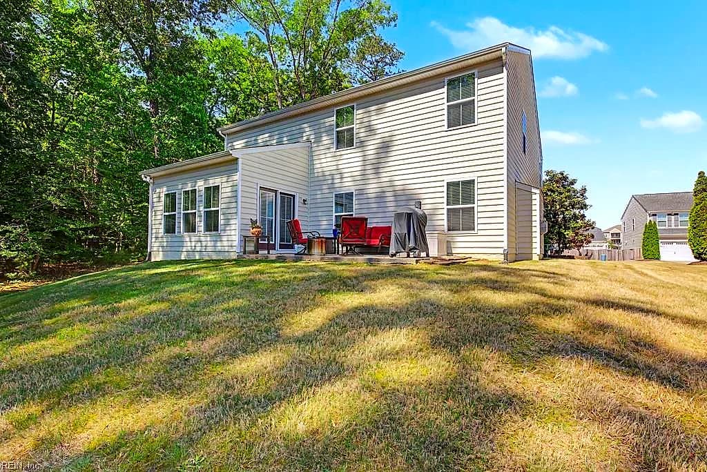 204 Christopher LN, WILLIAMSBURG VA 23185 - Photo 4