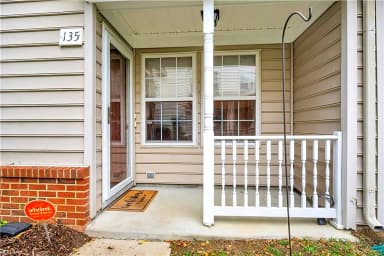 135 White Cedar LN, YORKTOWN VA 23693 thumb 1
