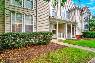 135 White Cedar LN, YORKTOWN VA 23693 thumb 3