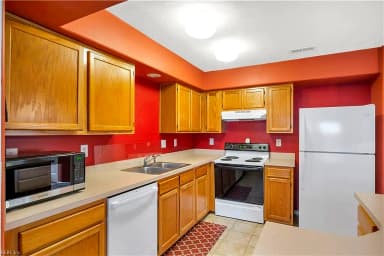 135 White Cedar LN, YORKTOWN VA 23693 thumb 8