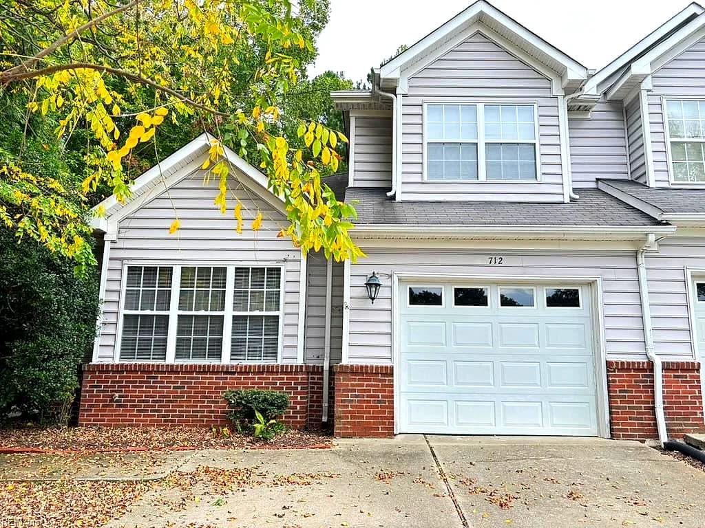 712 Commons WAY, WILLIAMSBURG VA 23185 - Photo 2