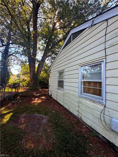 1920 Andrews BLVD, HAMPTON VA 23663 thumb 4