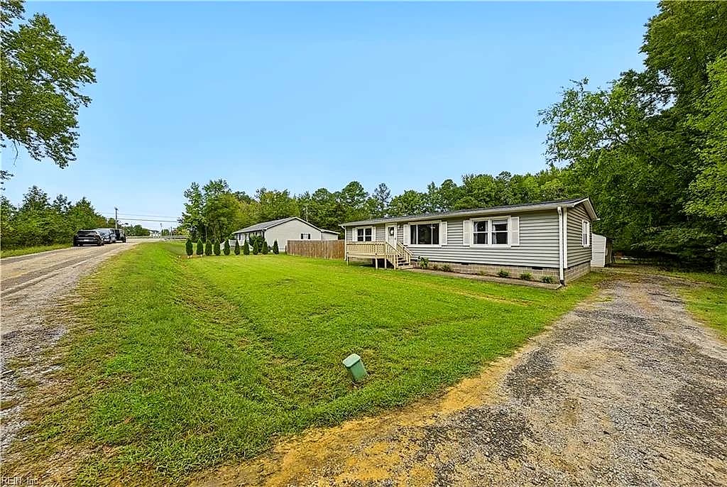2456 Meadowbrook TRL, SUFFOLK VA 23434 - Photo 5