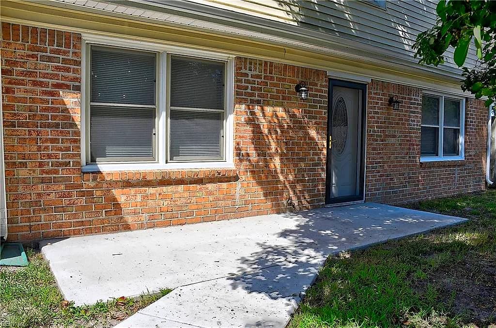 4129 Windsor Gate PL, VIRGINIA BEACH VA 23452 - Photo 3