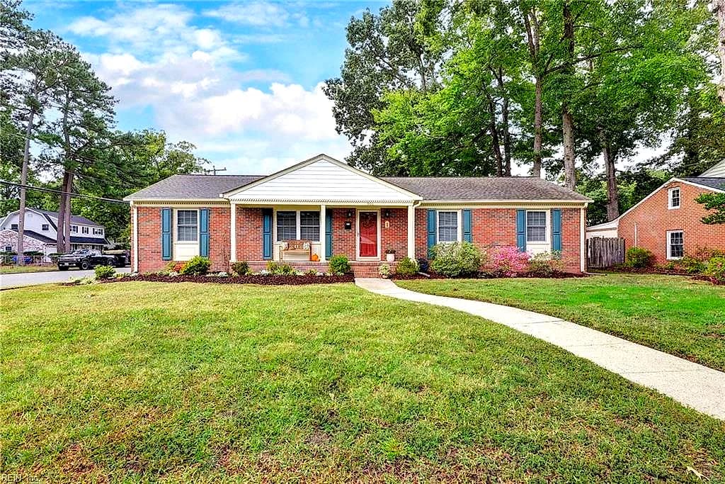 901 Elder RD, NEWPORT NEWS VA 23608 - Photo 2
