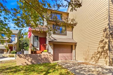 2213 Hermit Thrush LN, VIRGINIA BEACH VA 23455 thumb 1