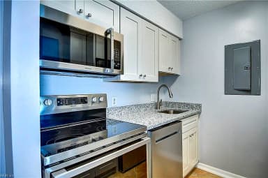 303 Atlantic AVE #1201, VIRGINIA BEACH VA 23451 thumb 4
