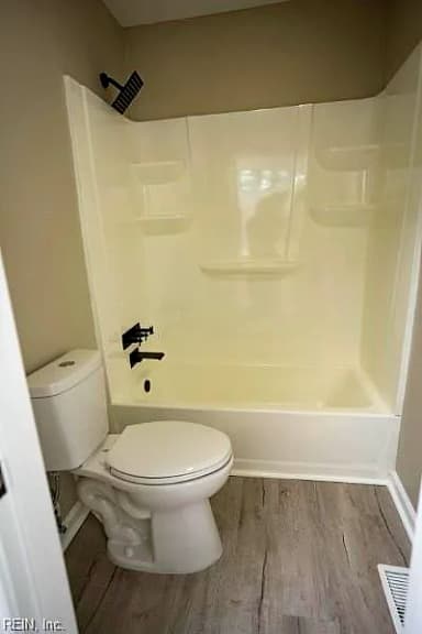 1021 Roundtable CT, CHESAPEAKE VA 23322 thumb 12