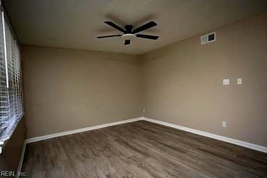 1021 Roundtable CT, CHESAPEAKE VA 23322 thumb 9