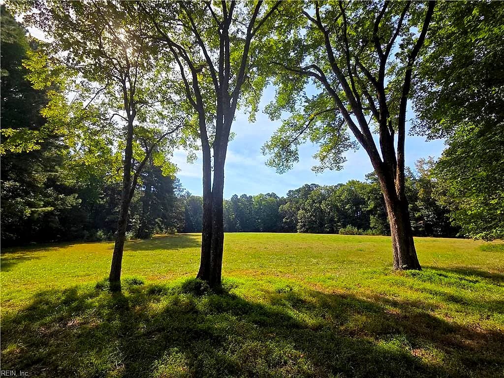 2071 Bush Neck RD, WILLIAMSBURG VA 23188 - Main photo