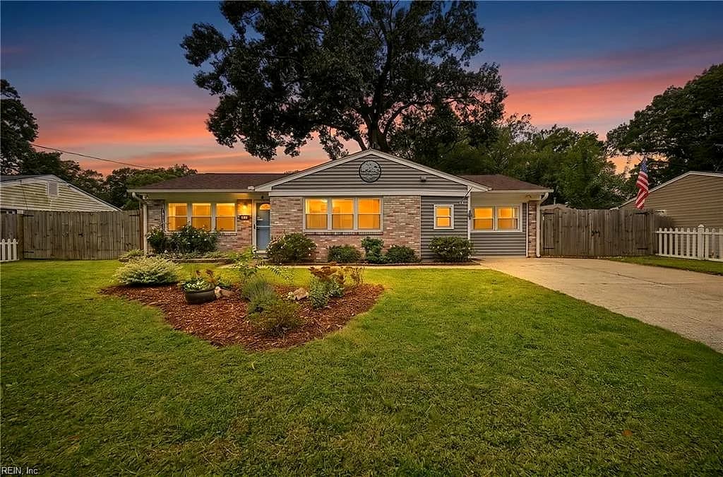 421 Rose Marie AVE, VIRGINIA BEACH VA 23462 - Photo 2