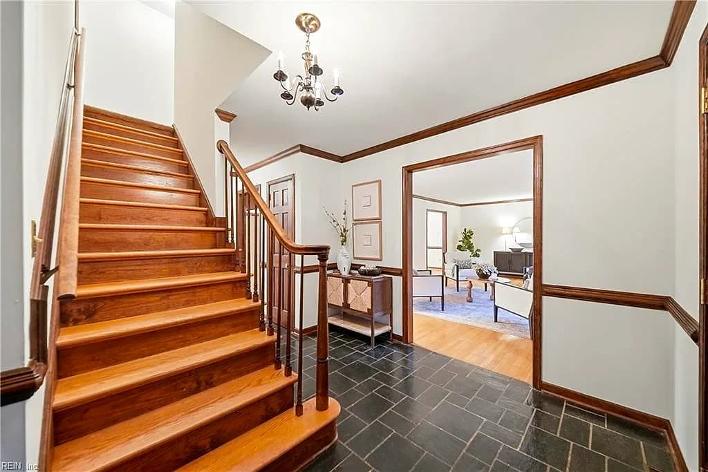 352 Wendwood DR, NEWPORT NEWS VA 23602 - Photo 5
