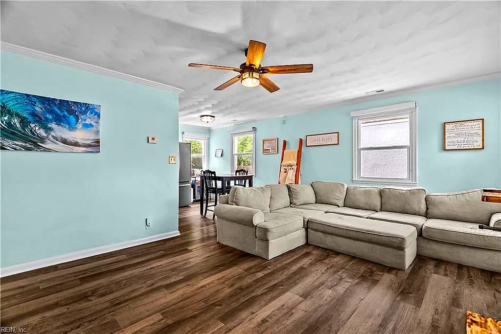 307 Maycox AVE, NORFOLK VA 23505 - Photo 4