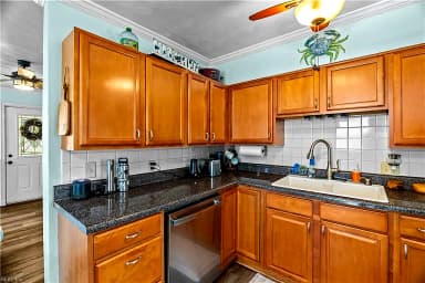 307 Maycox AVE, NORFOLK VA 23505 thumb 9