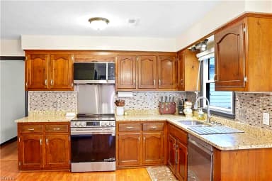 908 Levee CT, CHESAPEAKE VA 23323 thumb 12