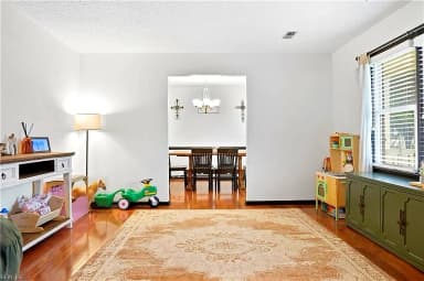 908 Levee CT, CHESAPEAKE VA 23323 thumb 6
