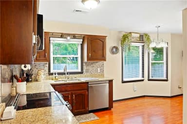 908 Levee CT, CHESAPEAKE VA 23323 thumb 10