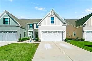 321 Sycamore WALK, SMITHFIELD VA 23430 thumb 1