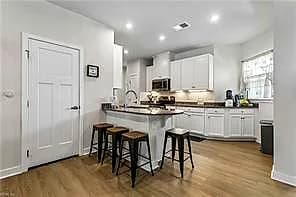 321 Sycamore WALK, SMITHFIELD VA 23430 thumb 7