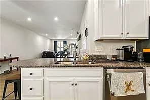 321 Sycamore WALK, SMITHFIELD VA 23430 thumb 9