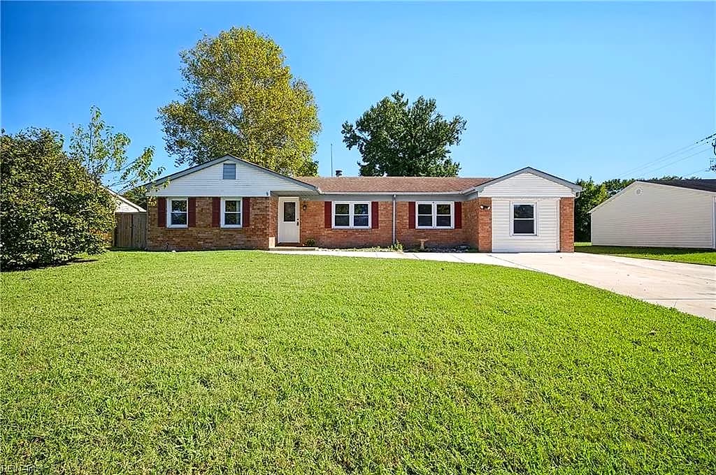 5825 Goolagong DR, VIRGINIA BEACH VA 23464 - Main photo