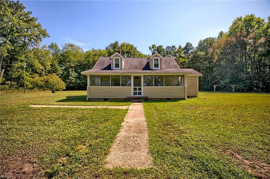 271 Kingston LN, NORTH VA 23128 - Photo 2