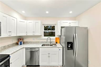 3904 Starboard RD, CHESAPEAKE VA 23321 thumb 11