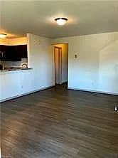 110 W 26th ST #F, NORFOLK VA 23517 - Photo 3