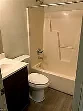 110 W 26th ST #F, NORFOLK VA 23517 thumb 9