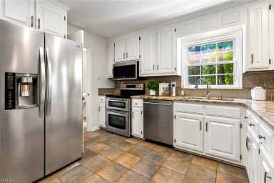 2 Sir Ralph LN, POQUOSON VA 23662 thumb 12
