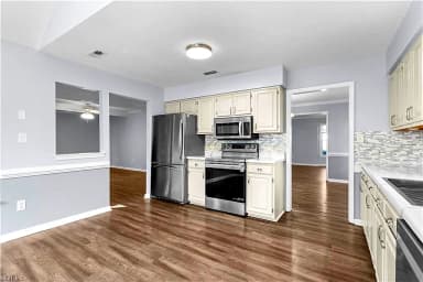 1624 Winthrope DR, NEWPORT NEWS VA 23602 thumb 12