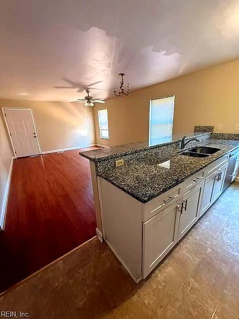 829 W 47th ST, NORFOLK VA 23508 - Photo 5
