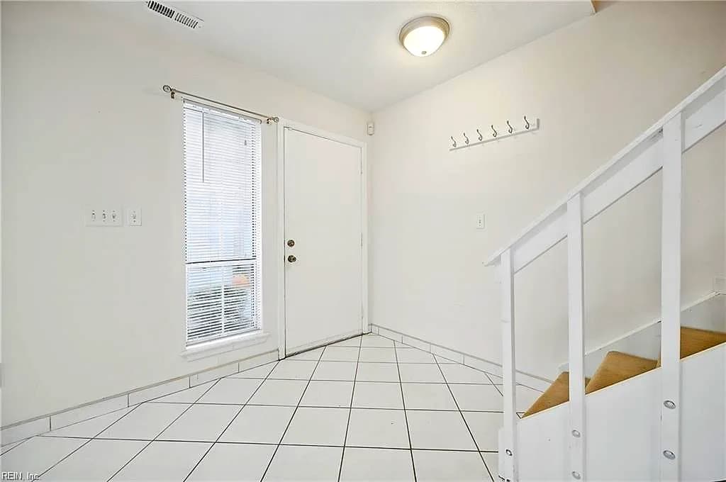 286 Ferdinand CIR, VIRGINIA BEACH VA 23462 - Photo 5