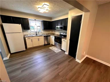 363 Deputy LN #E, NEWPORT NEWS VA 23608 thumb 4