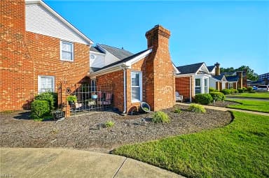 22 Williamsburg DR, HAMPTON VA 23666 thumb 3