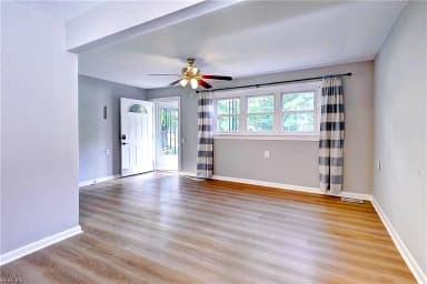 203 Old Seaford RD, SEAFORD VA 23696 thumb 5