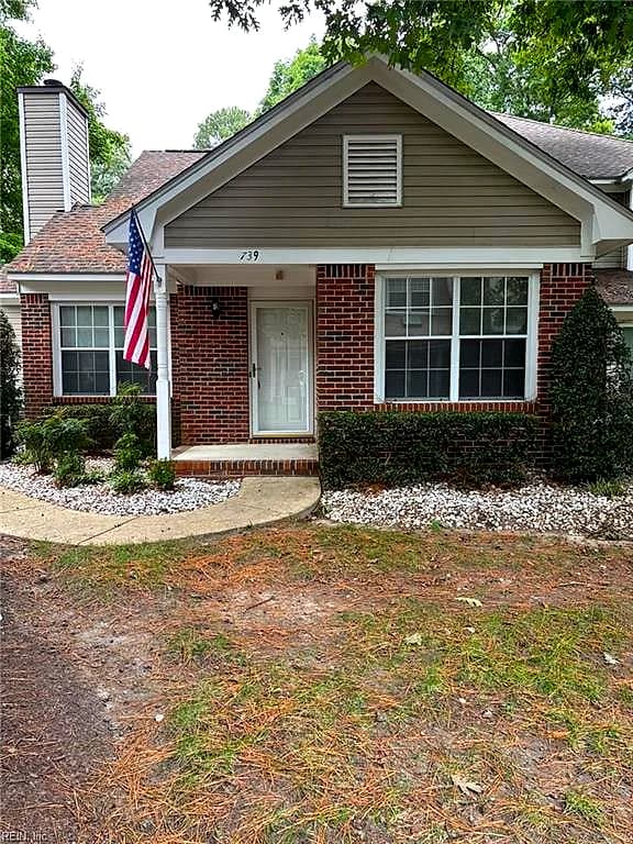 739 Mashie CT, NEWPORT NEWS VA 23602 - Main photo