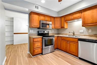 822 Biltmore DR, VIRGINIA BEACH VA 23454 thumb 9