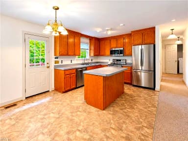 9961 Grove CT, GLOUCESTER VA 23061 thumb 11