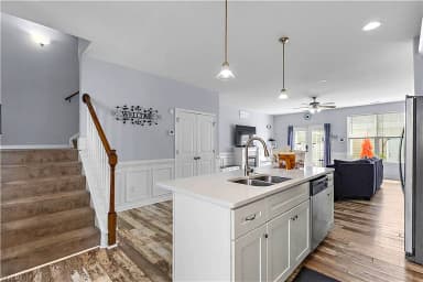 1023 E Ocean View AVE, NORFOLK VA 23503 thumb 8