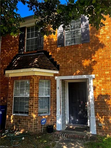 8 Mast CT, PORTSMOUTH VA 23703 thumb 1