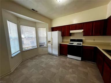 8 Mast CT, PORTSMOUTH VA 23703 thumb 4
