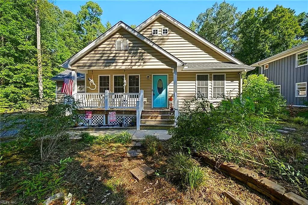 84 Woodland DR, HARTFIELD VA 23071 - Main photo
