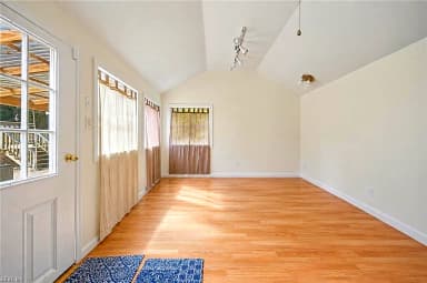 84 Woodland DR, HARTFIELD VA 23071 thumb 12