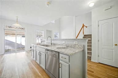 883 Hunley DR, VIRGINIA BEACH VA 23462 thumb 8