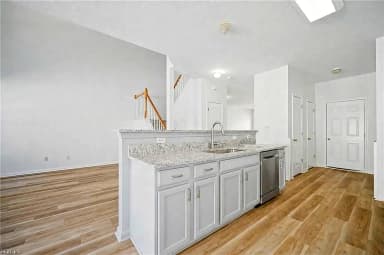 883 Hunley DR, VIRGINIA BEACH VA 23462 thumb 10