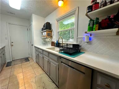 70 Sandy Lake DR, HAMPTON VA 23666 thumb 8