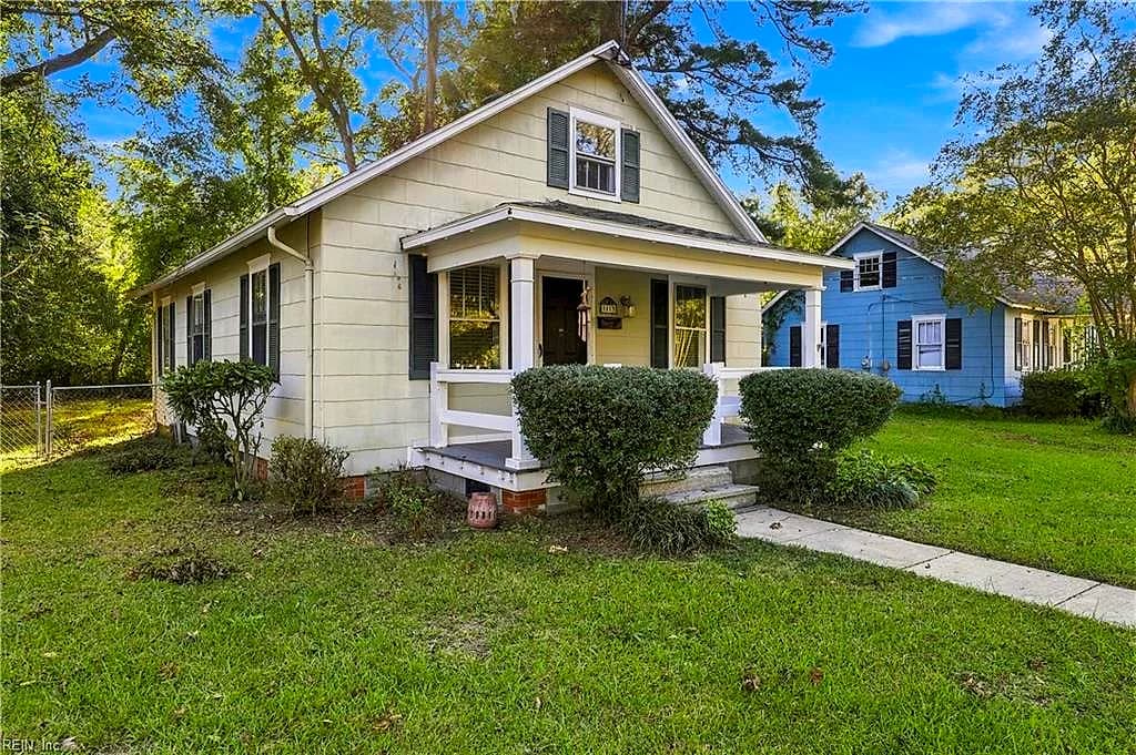 1113 Carolina AVE, ELIZABETHCITY NC 27909 - Photo 4