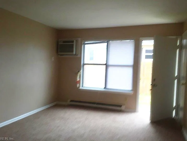 1517 Cary AVE #B, NORFOLK VA 23504 - Photo 5