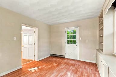 912 Wakefield AVE, NORFOLK VA 23502 thumb 9